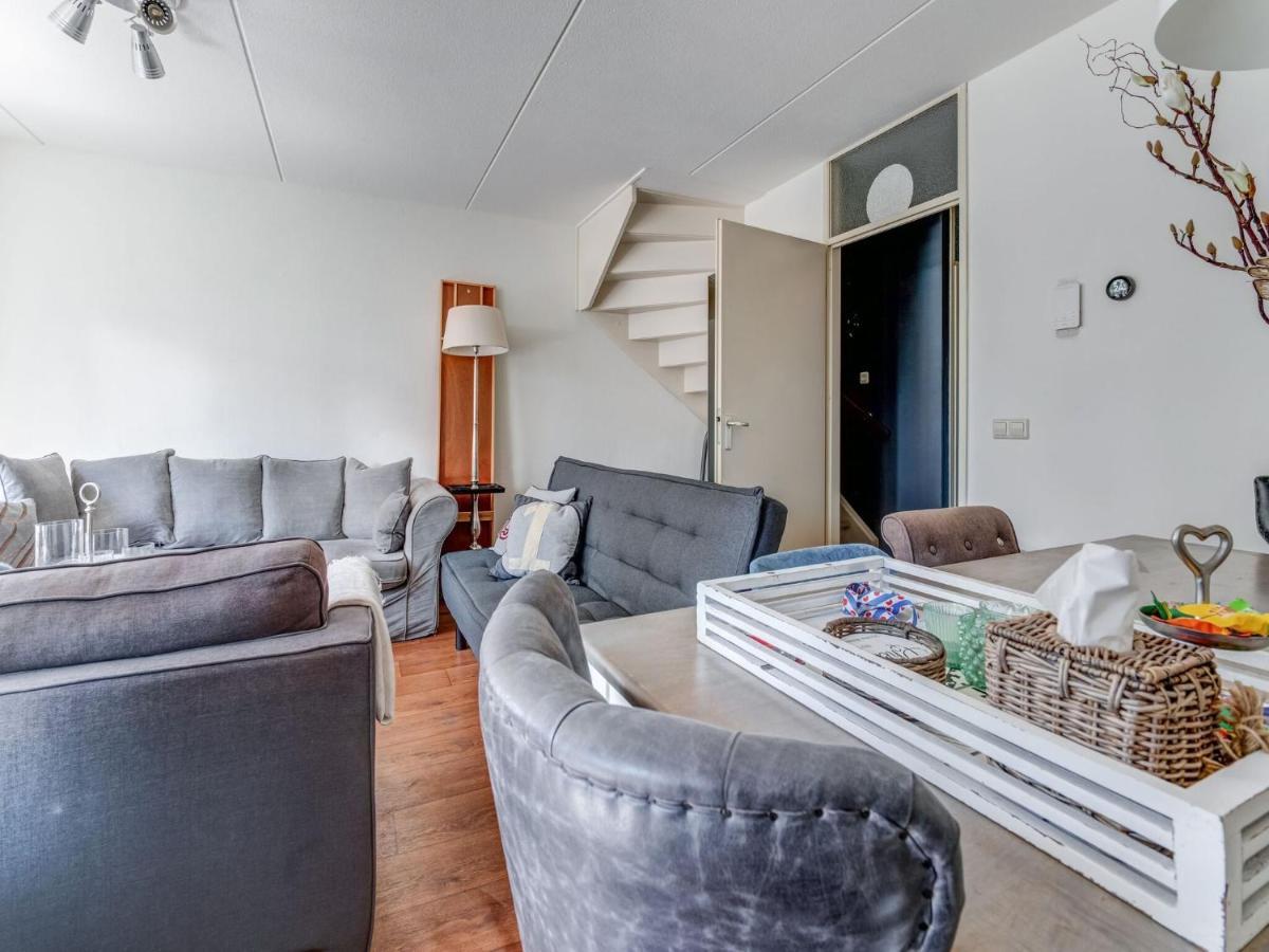 Beautiful Apartment In City Center Леэварден Экстерьер фото
